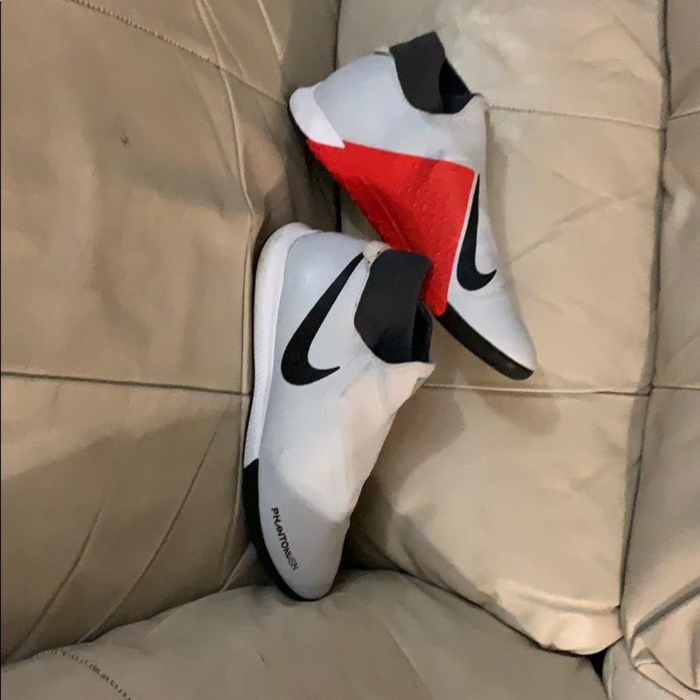 Men’s Indoor Soccer shoes!!!!